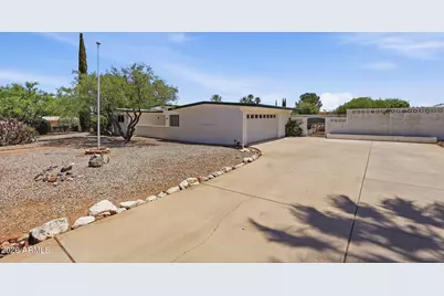 1703 S Regency Drive, Sierra Vista, AZ 85635 - Photo 2