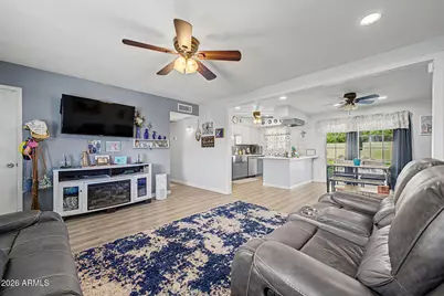 11409 N 57th Drive, Glendale, AZ 85304 - Photo 6
