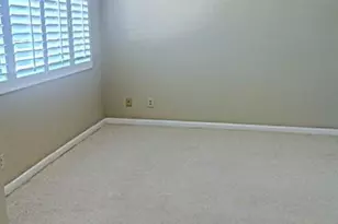 10110 N 97th Dr, Peoria, AZ 85345 - Photo 2
