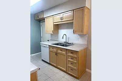10110 N 97th Drive #Apt A, Peoria, AZ 85345 - Photo 6