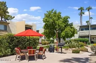 4610 N 68th St, Scottsdale, AZ 85251 - Photo 1