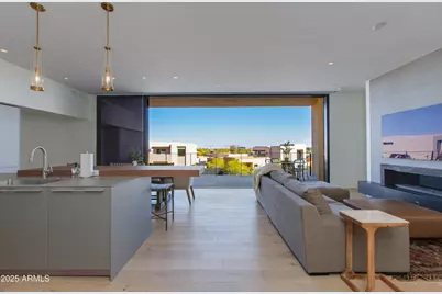 5000 N Camelback Ridge Drive #206, Scottsdale, AZ 85251 - Photo 2
