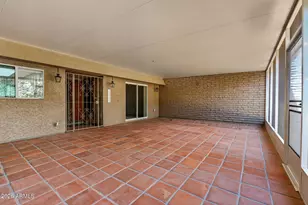 10707 W Cameo Dr, Sun City, AZ 85351 - Photo 14