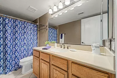 7672 W Betty Elyse Lane, Peoria, AZ 85382 - Photo 32
