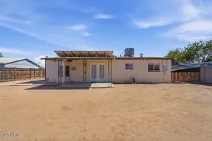 3202 W Acapulco Ln, Phoenix, AZ 85053 - Photo 36
