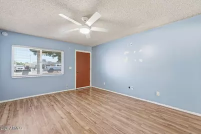 3202 W Acapulco Lane, Phoenix, AZ 85053 - Photo 6