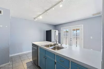 3202 W Acapulco Lane, Phoenix, AZ 85053 - Photo 18
