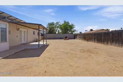 3202 W Acapulco Lane, Phoenix, AZ 85053 - Photo 38