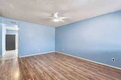 3202 W Acapulco Lane, Phoenix, AZ 85053 - Photo 8