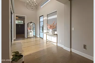 215 E Ashwood Place, Phoenix, AZ 85012 - Photo 4