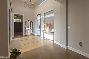 215 E Ashwood Pl, Phoenix, AZ 85012 - Photo 4