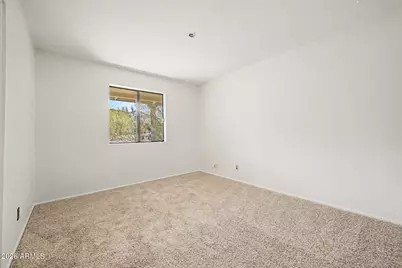 9438 N 16th Place, Phoenix, AZ 85020 - Photo 16