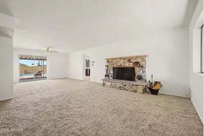 9438 N 16th Place, Phoenix, AZ 85020 - Photo 4