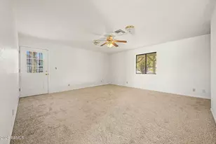 9438 N 16th Pl, Phoenix, AZ 85020 - Photo 8