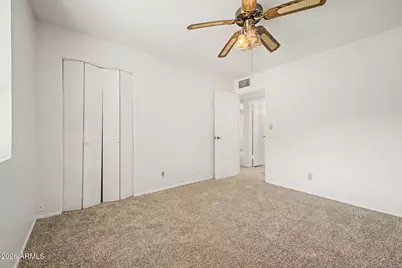9438 N 16th Place, Phoenix, AZ 85020 - Photo 14