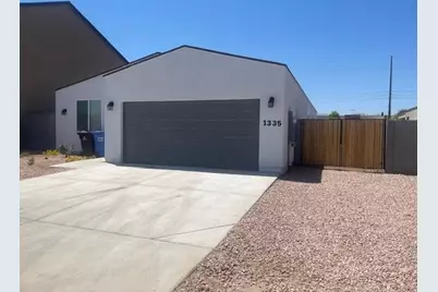 1335 E Pueblo Avenue, Phoenix, AZ 85040 - Photo 2