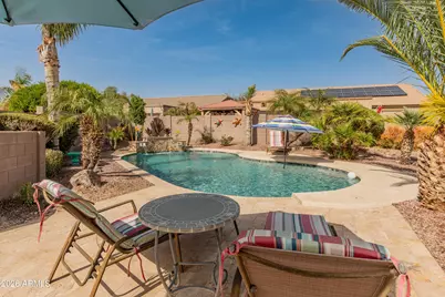 17470 W Gelding Drive, Surprise, AZ 85388 - Photo 14