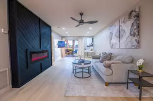 4303 E Cactus Rd, Phoenix, AZ 85032 - Photo 1
