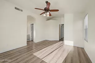 13418 N 82nd Ln, Peoria, AZ 85381 - Photo 16