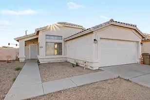 13418 N 82nd Ln, Peoria, AZ 85381 - Photo 6