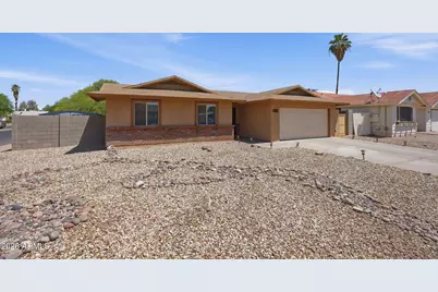 324 W Scott Avenue, Gilbert, AZ 85233 - Photo 2