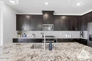 4198 W Dayflower Dr, San Tan Valley, AZ 85144 - Photo 22
