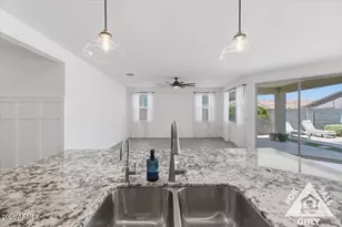 4198 W Dayflower Dr, San Tan Valley, AZ 85144 - Photo 26