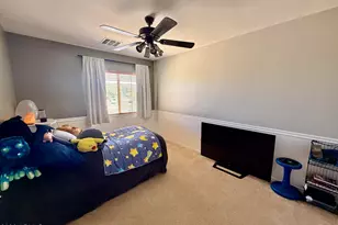 2051 N Pine Pl, Casa Grande, AZ 85122 - Photo 14