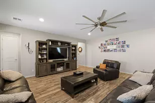 15658 W Cortez St, Surprise, AZ 85379 - Photo 14