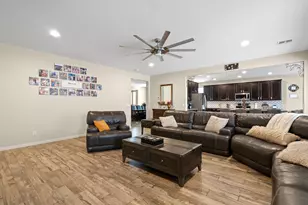 15658 W Cortez St, Surprise, AZ 85379 - Photo 16