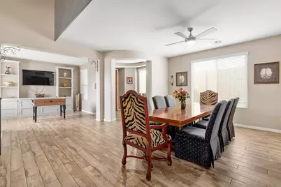 15658 W Cortez Street, Surprise, AZ 85379 - Photo 4