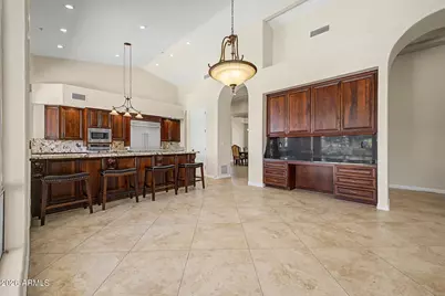 8177 E Sunnyside Drive, Scottsdale, AZ 85260 - Photo 14