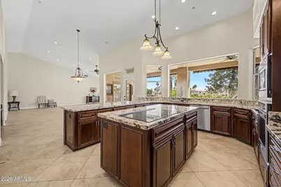 8177 E Sunnyside Drive, Scottsdale, AZ 85260 - Photo 18
