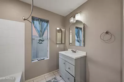 780 S Pineview Drive, Chandler, AZ 85226 - Photo 18