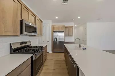 16194 W Soft Wind Drive, Surprise, AZ 85387 - Photo 4