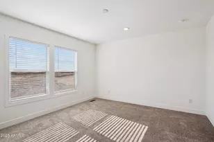28575 N 250th Ln, Wittmann, AZ 85361 - Photo 14