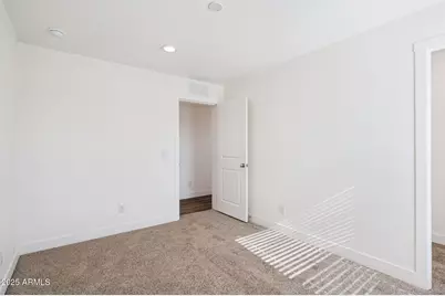 28428 N 250th Lane, Wittmann, AZ 85361 - Photo 18