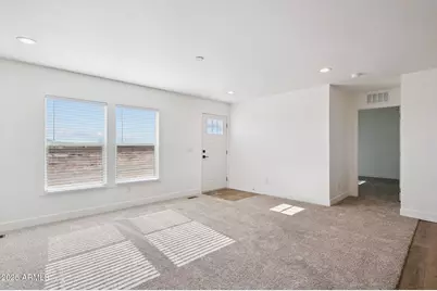 28428 N 250th Lane, Wittmann, AZ 85361 - Photo 4