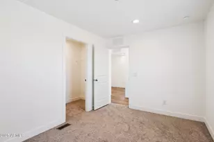 28428 N 250th Ln, Wittmann, AZ 85361 - Photo 24