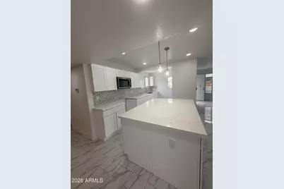 5838 W Turney Avenue, Phoenix, AZ 85031 - Photo 4
