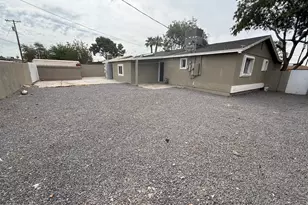 5838 W Turney Ave, Phoenix, AZ 85031 - Photo 16