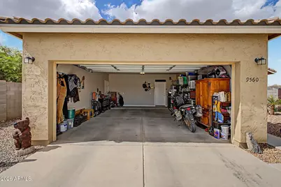 9560 W Kramer Place, Arizona City, AZ 85123 - Photo 18