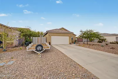 9560 W Kramer Place, Arizona City, AZ 85123 - Photo 2