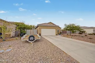 9560 W Kramer Pl, Arizona City, AZ 85123 - Photo 2
