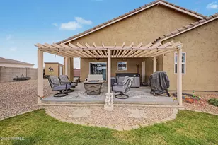 9560 W Kramer Pl, Arizona City, AZ 85123 - Photo 20