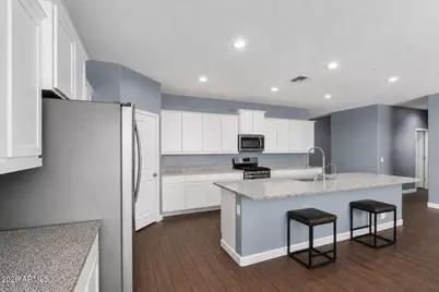 30641 W Mulberry Drive, Buckeye, AZ 85396 - Photo 6