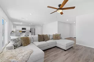 11354 W Cabrillo Dr, Arizona City, AZ 85123 - Photo 12