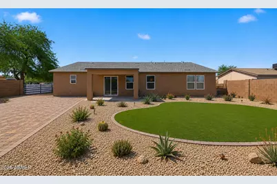 11354 W Cabrillo Drive, Arizona City, AZ 85123 - Photo 36