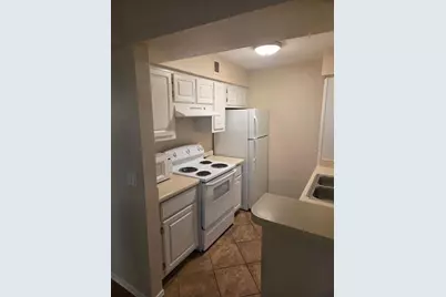 2025 E Campbell Avenue #Unit 241, Phoenix, AZ 85016 - Photo 4