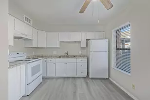 11002 N 15th Ave, Phoenix, AZ 85029 - Photo 8
